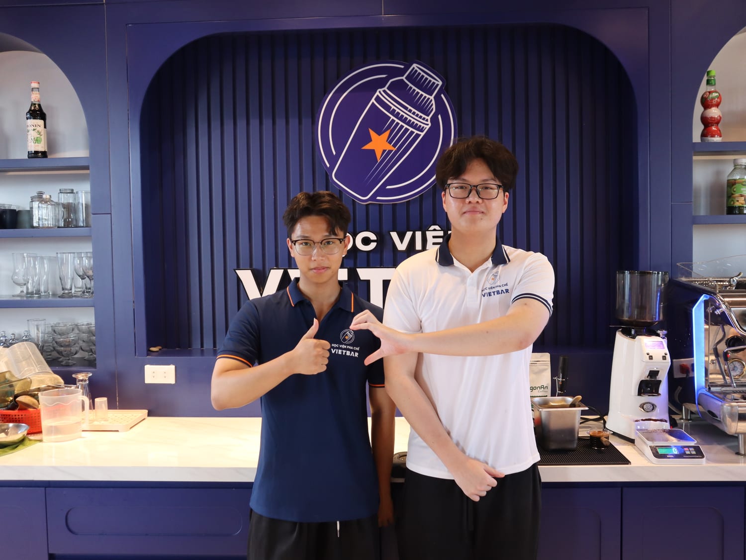 Hoạt động thực hành tại Học Viện Vietbar